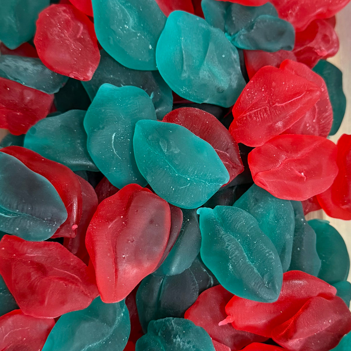 LEVRES ROUGES/BLEUS LISSES (100g)